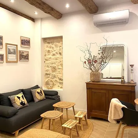 Apartment Charme & Authenticite Au Coeur De La Vieille